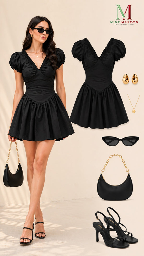 Short black poplins dress