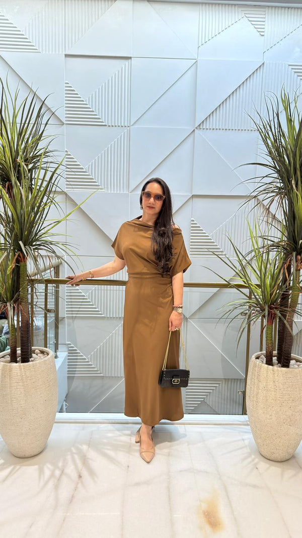 Off shoulder long dress